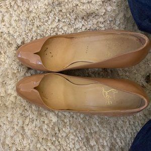 Christian Louboutin Nude Pumps